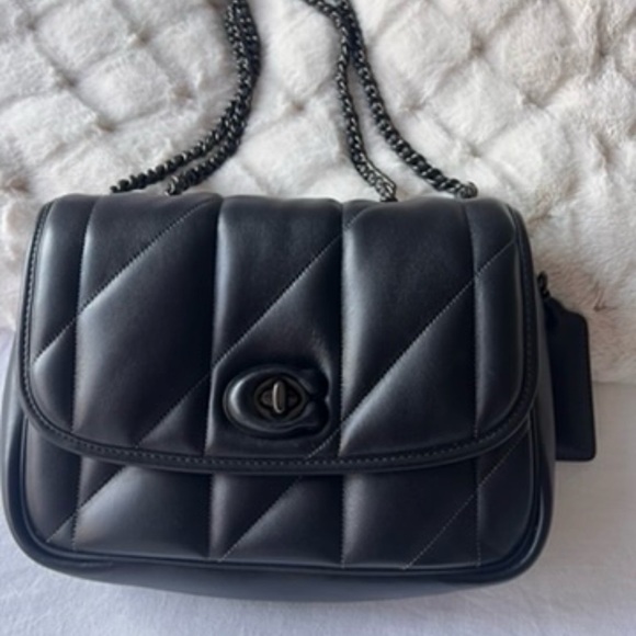 Coach Black Quilted Shoulder Bag - Picture 2 of 8